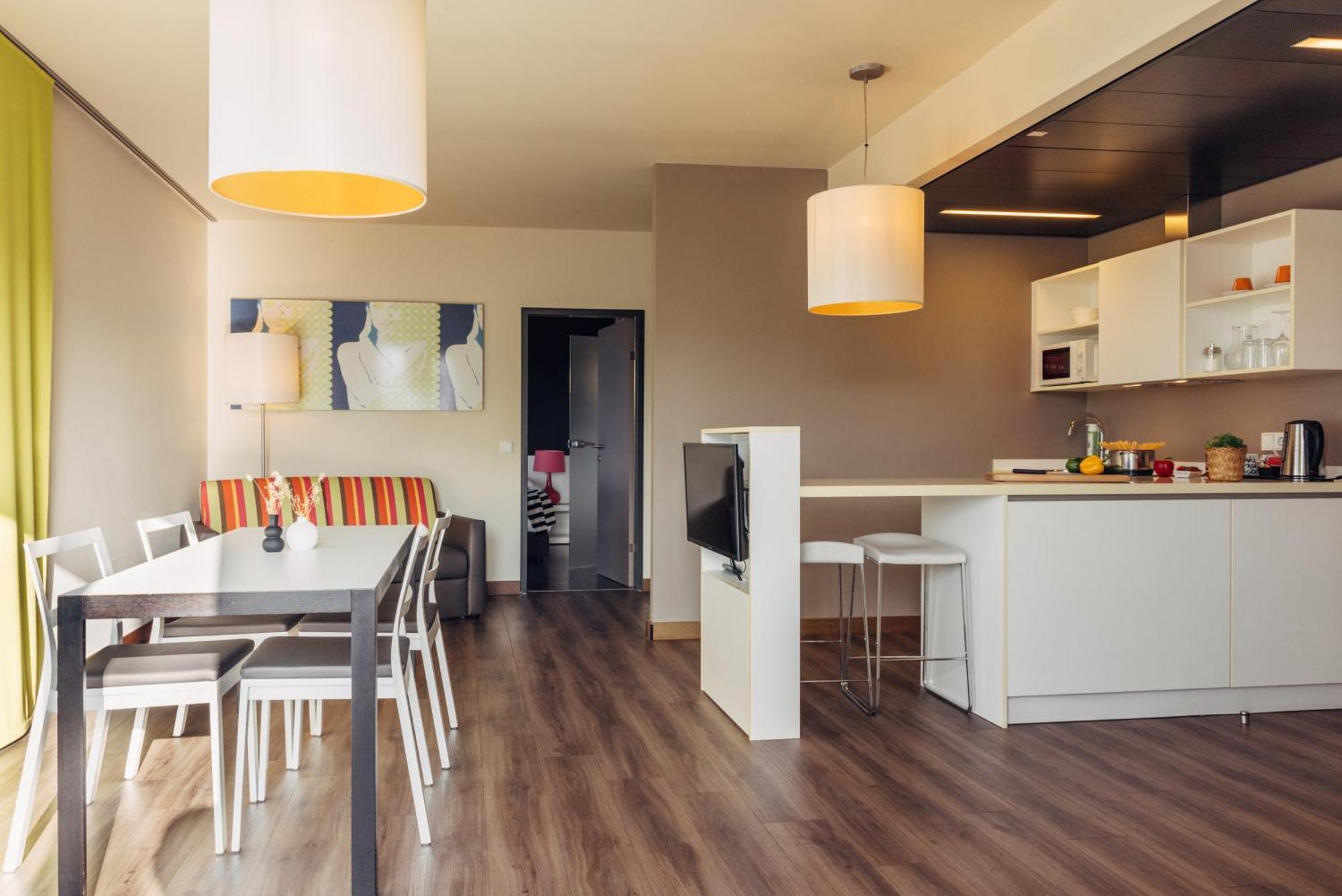 Harry'S Home Hart Bei Graz Hotel & Apartments Ngoại thất bức ảnh