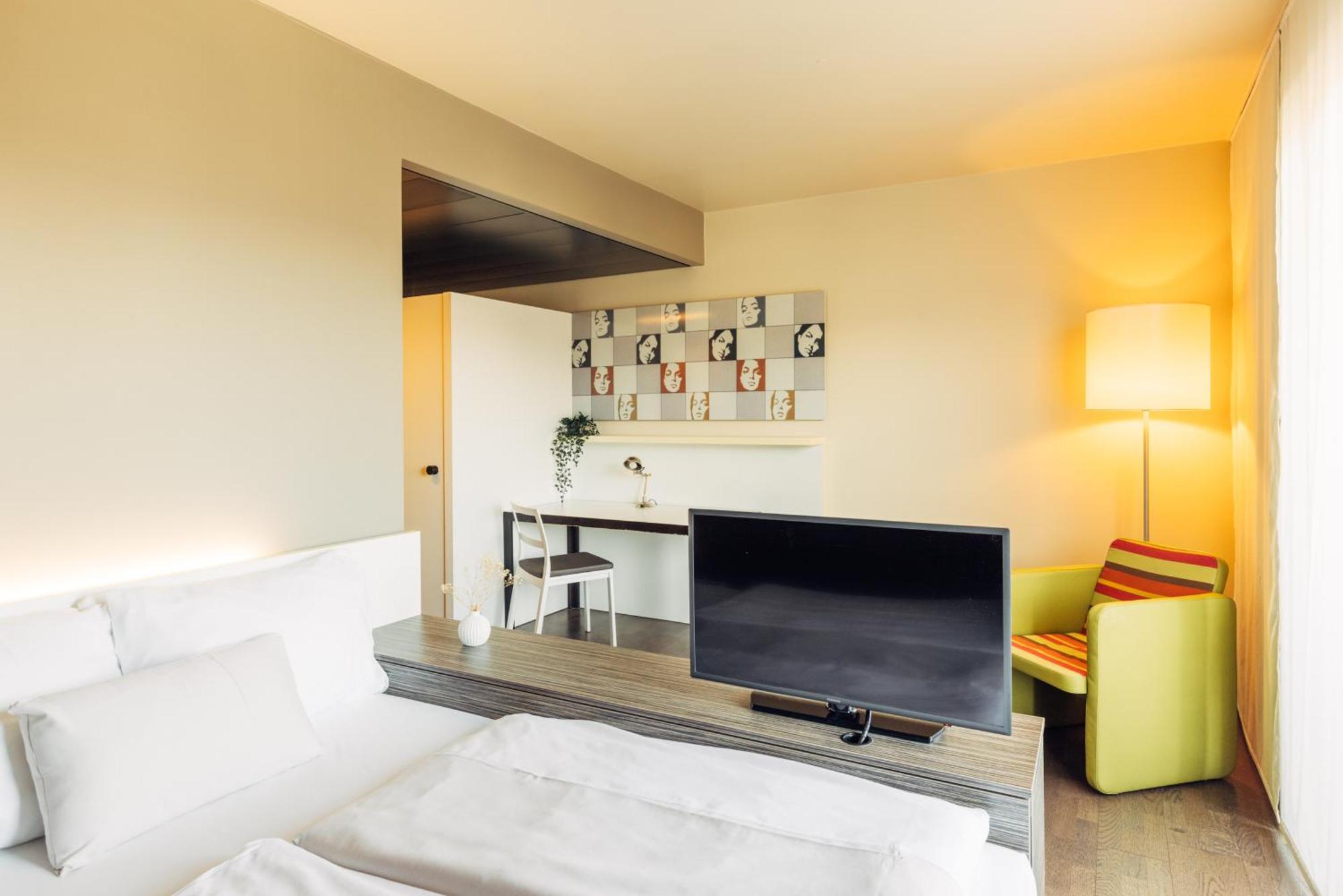 Harry'S Home Hart Bei Graz Hotel & Apartments Ngoại thất bức ảnh