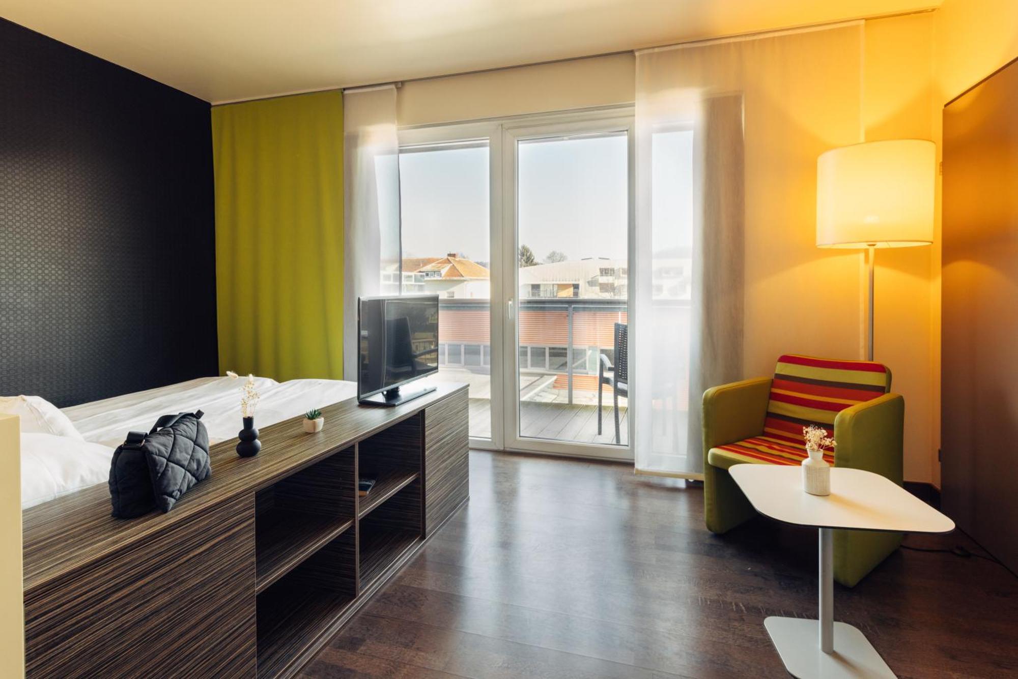 Harry'S Home Hart Bei Graz Hotel & Apartments Ngoại thất bức ảnh